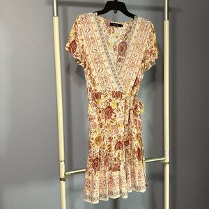 Jesica wrap around dress size small